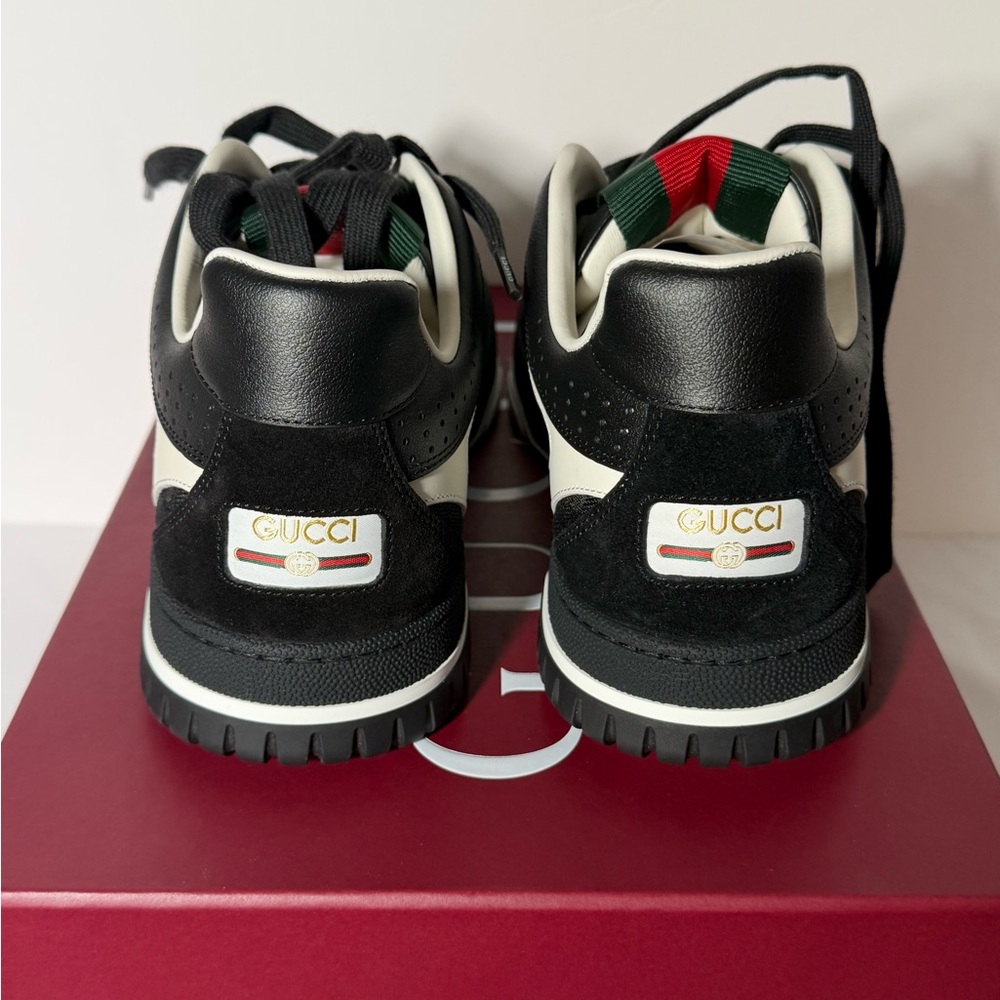 Gucci Black and White Sneakers - Picture 4 of 11